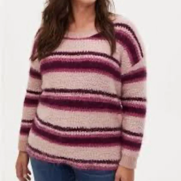 Torrid 3x fuzzy drop shoulder sweater! NWT - Picture 2 of 7